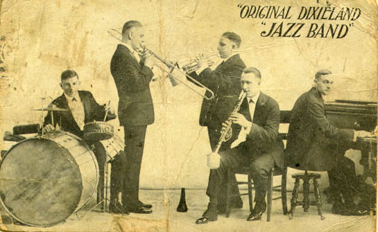 the very first jazz band to exist